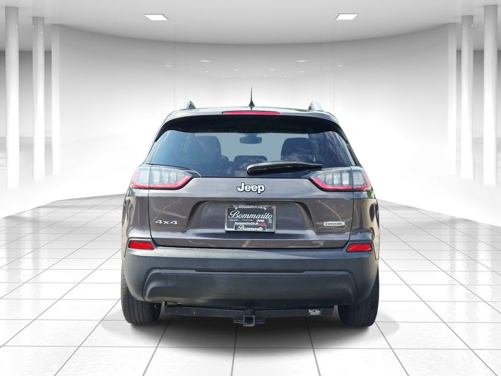 Used 2019 Jeep Cherokee Latitude Plus w/ Comfort/Convenience Group AWD/4WD image 4