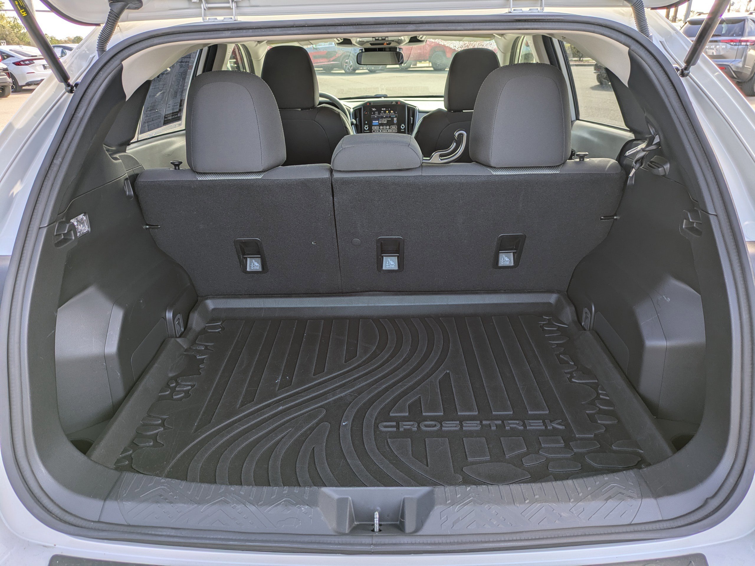 Used 2024 Subaru Crosstrek 2.0i Premium image 13