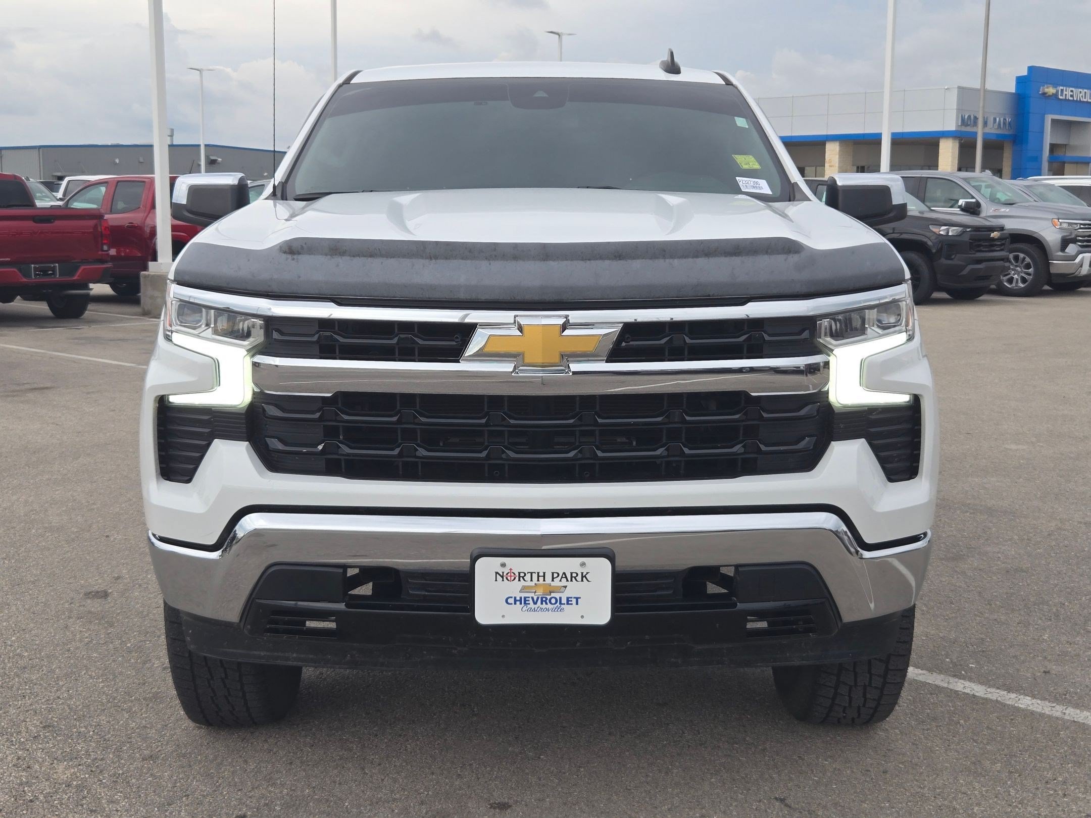 Used 2023 Chevrolet Silverado 1500 LT RWD image 8