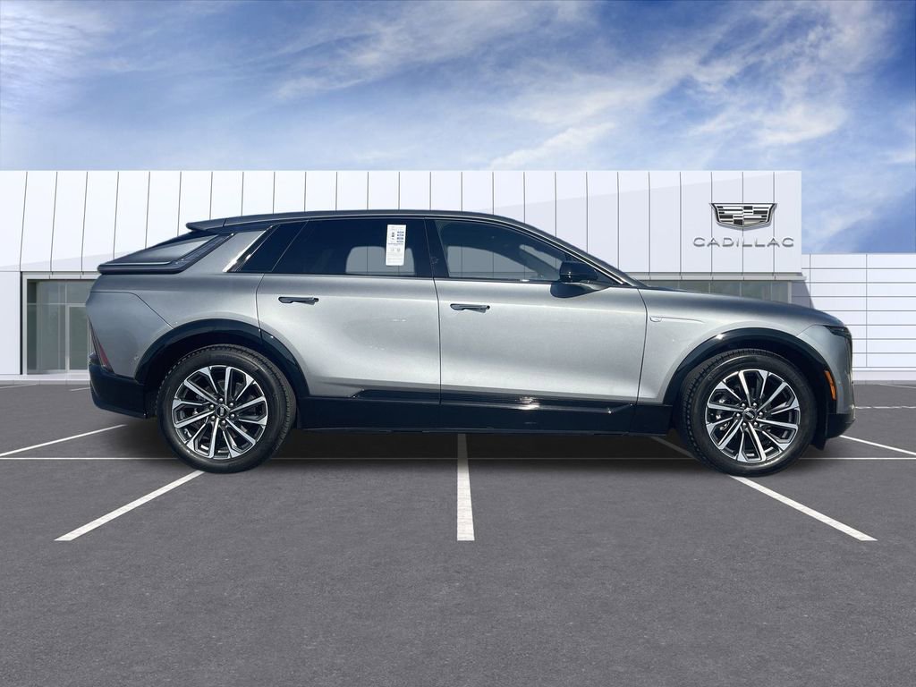 Certified 2024 Cadillac Lyriq Sport w/ LPO, Floor Liner Package image 9