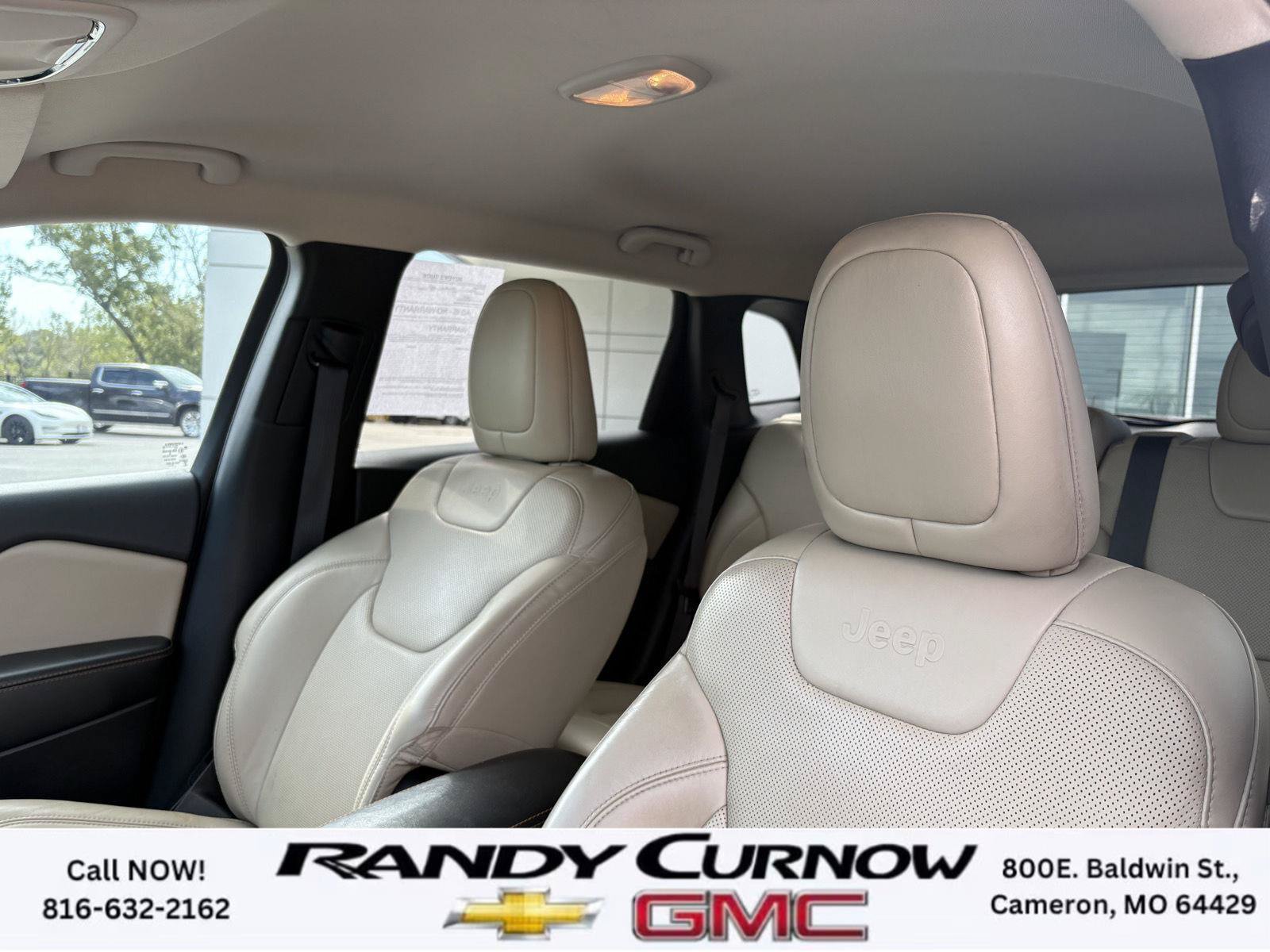 Used 2015 Jeep Cherokee Limited w/ Luxury Group FWD image 15