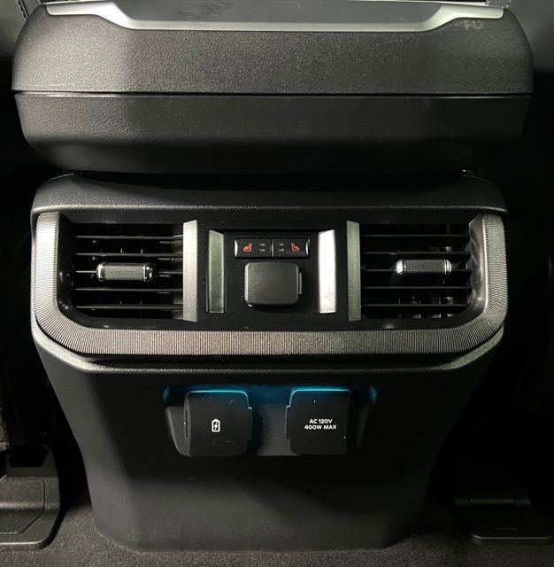 Used 2023 Ford F150 Platinum w/ FX4 Off-Road Package image 47