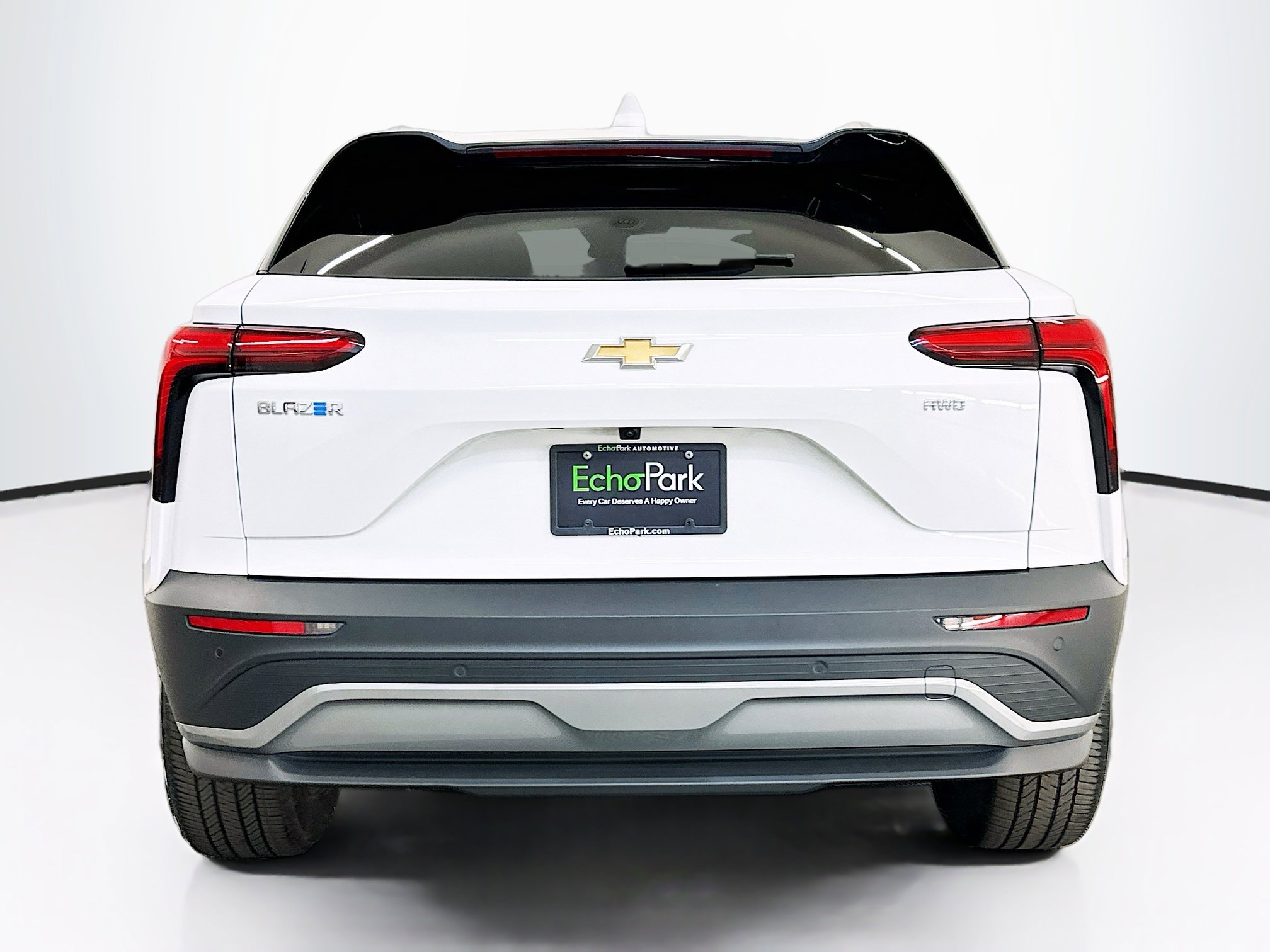 Used 2024 Chevrolet Blazer EV LT AWD/4WD image 7