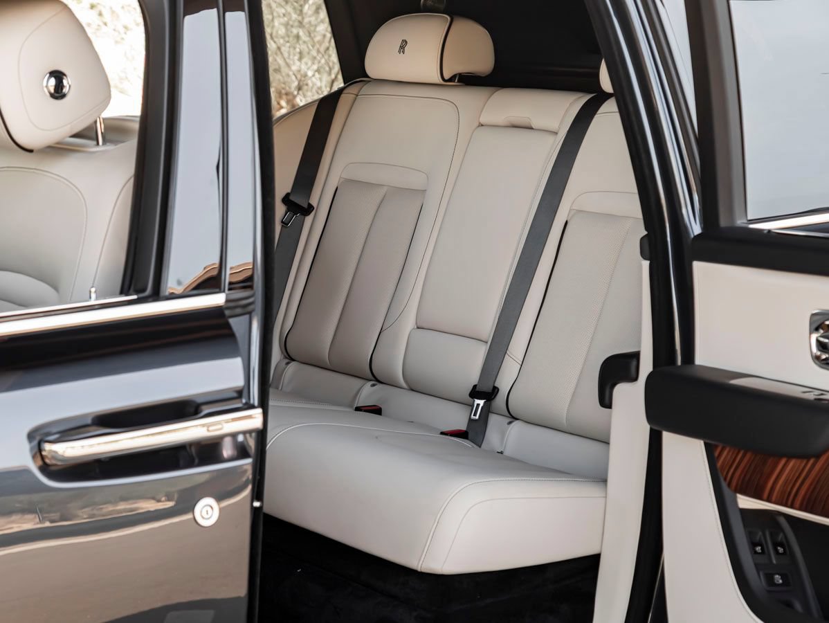 Certified 2019 Rolls-Royce Cullinan AWD/4WD image 8