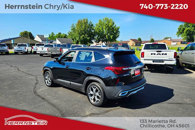 Used 2022 Kia Seltos EX AWD/4WD image 5