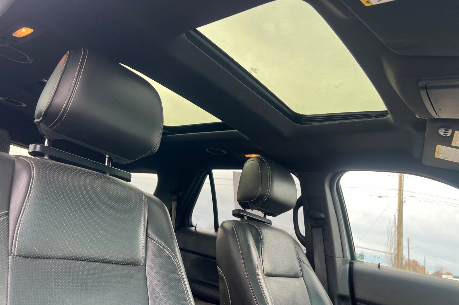 Used 2013 Ford Explorer Sport w/ Class III Trailer Tow Pkg image 15