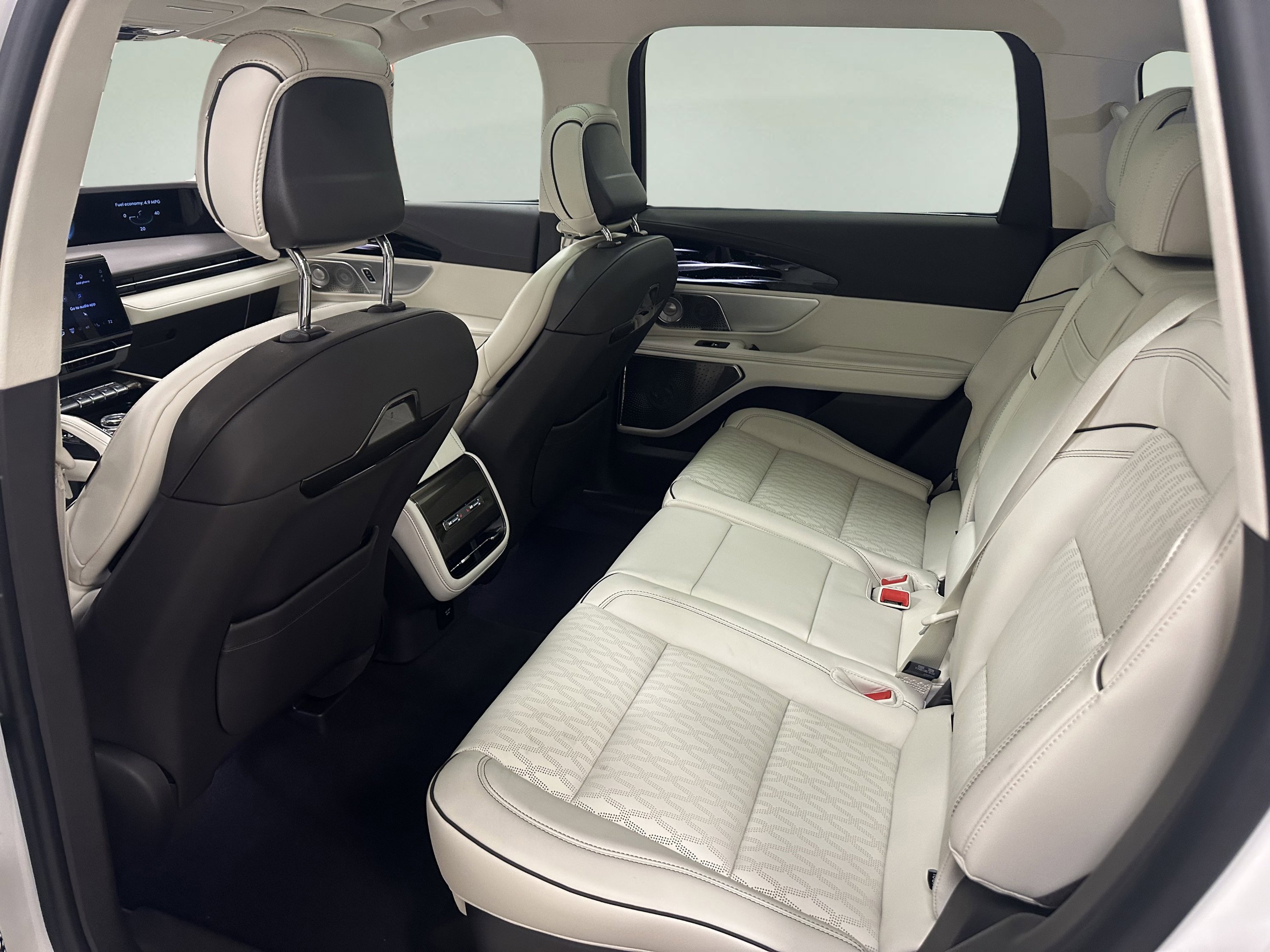 New 2025 Lincoln Nautilus Black Label image 10