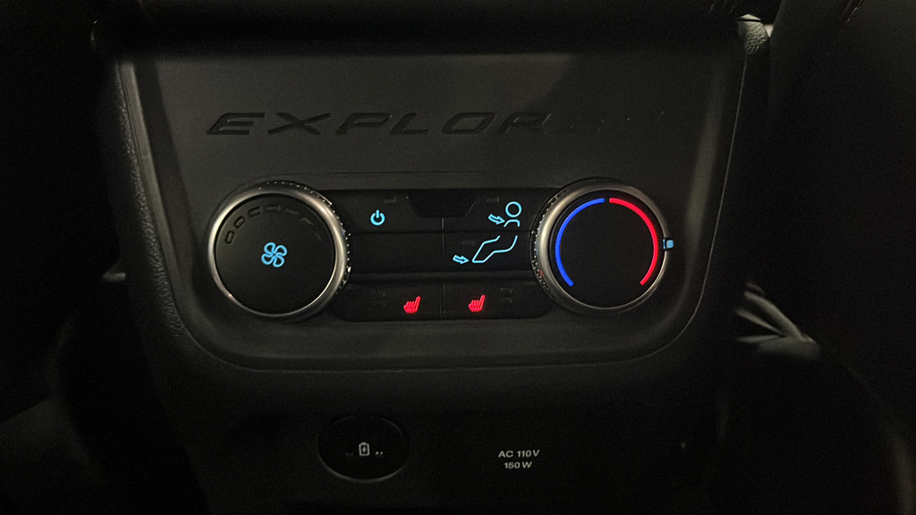 Used 2026 Ford Explorer ST-Line w/ ST-Line Street Pack AWD/4WD image 37