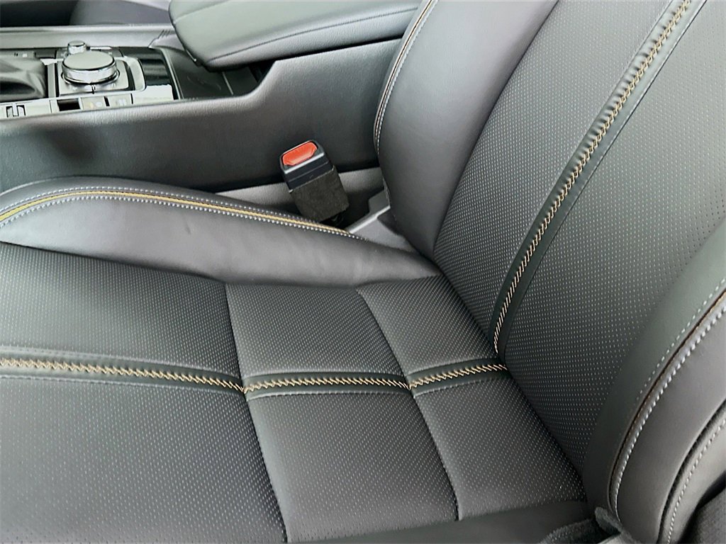 New 2025 MAZDA CX-50 AWD 2.5 Hybrid w/ Weather Package image 9