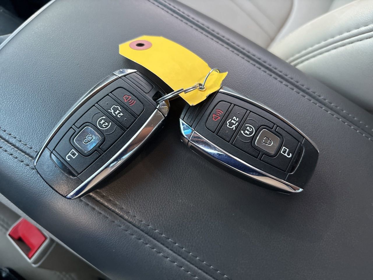 Used 2019 Lincoln MKZ Premiere image 25