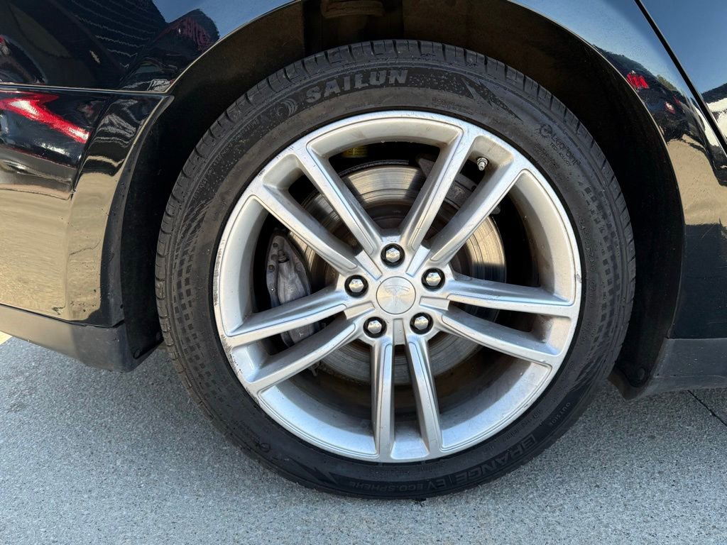Used 2013 Tesla Model S RWD image 48