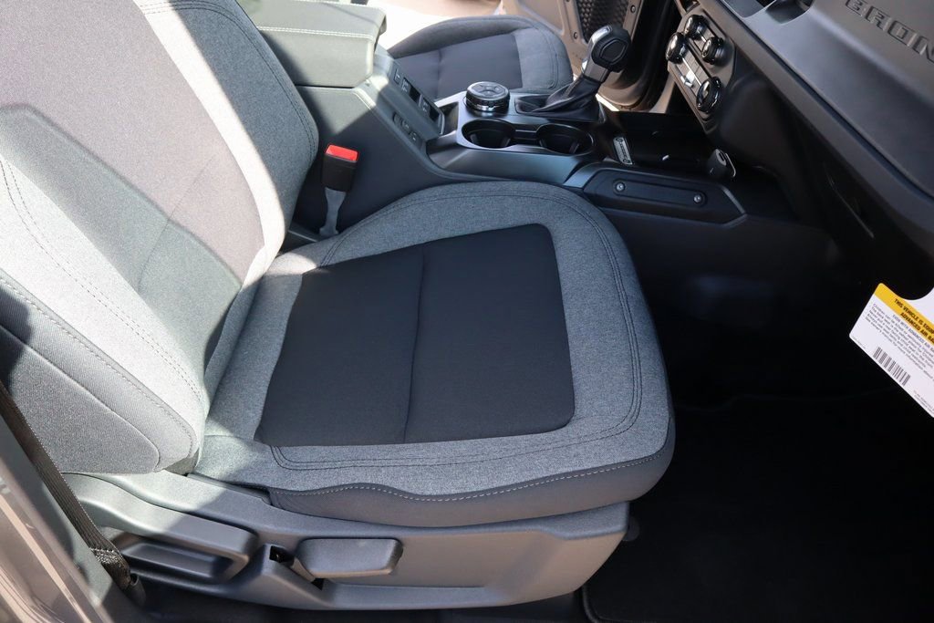 New 2025 Ford Bronco Big Bend image 14