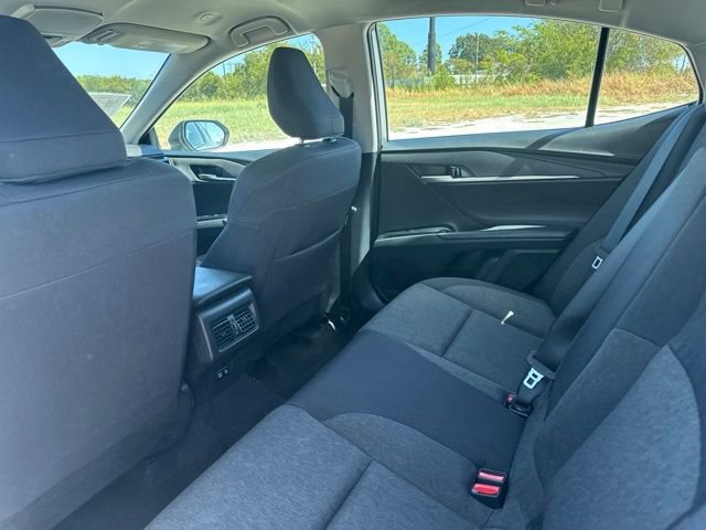 Used 2025 Toyota Camry LE FWD image 20