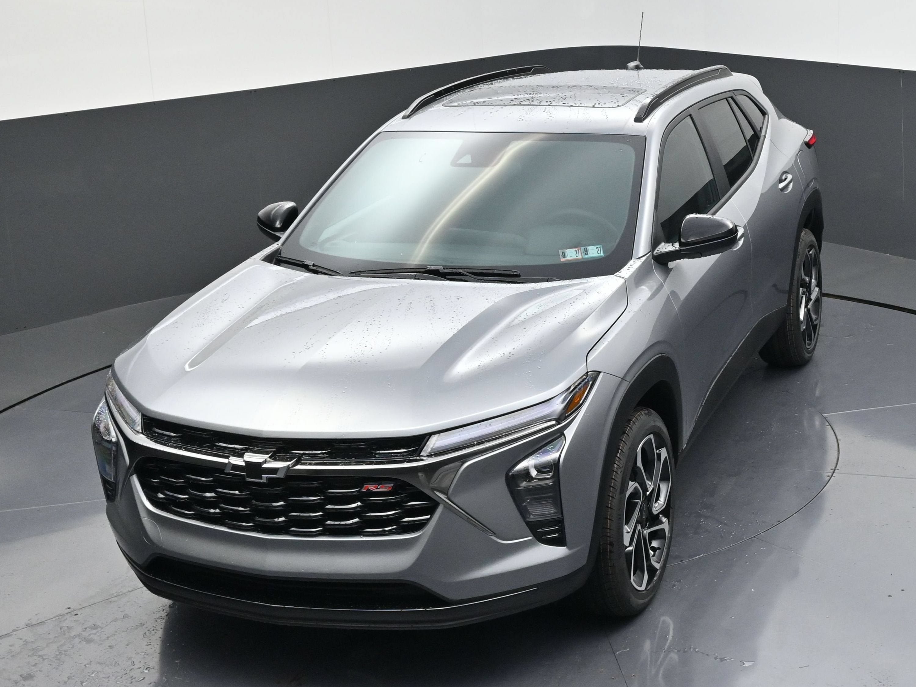 New 2026 Chevrolet Trax RS w/ Sunroof Package FWD image 48