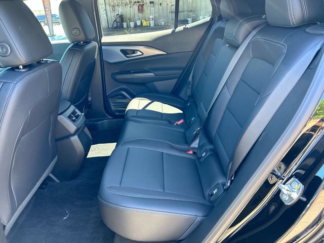 New 2026 Chevrolet Equinox EV LT FWD image 23