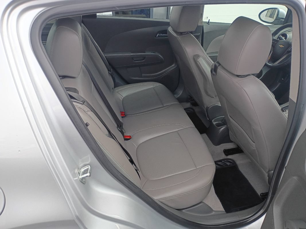 Used 2012 Chevrolet Sonic LTZ FWD image 15