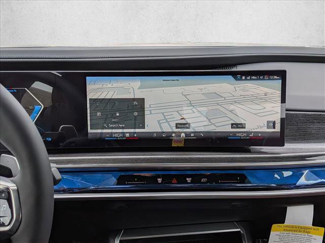 New 2026 BMW 750e xDrive image 13