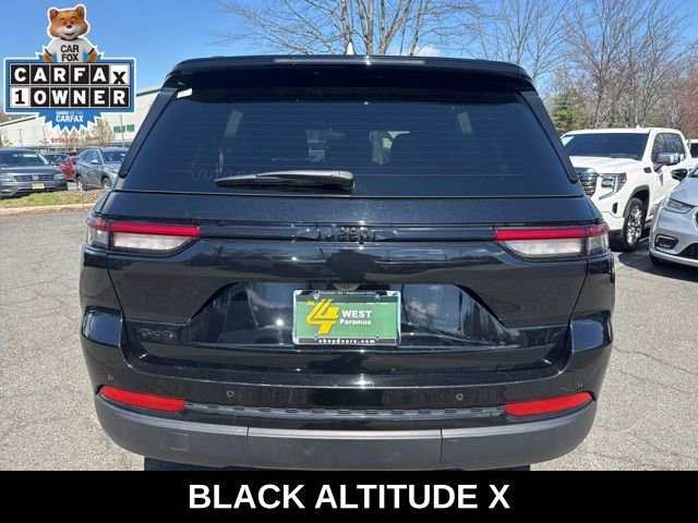 Used 2024 Jeep Grand Cherokee Altitude image 17