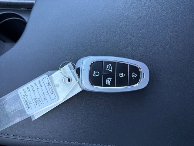 Used 2023 Hyundai Palisade Limited image 41