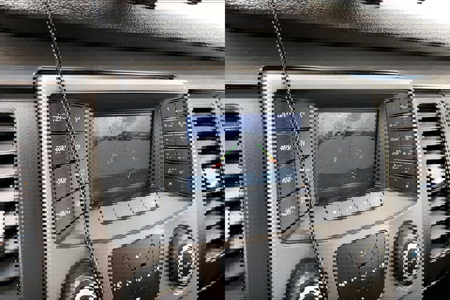 Used 2019 Ford Flex SE FWD image 27