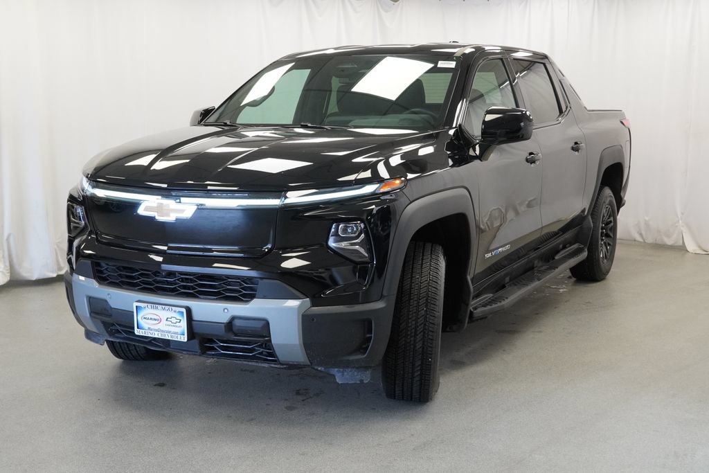 New 2026 Chevrolet Silverado EV LT AWD/4WD image 3