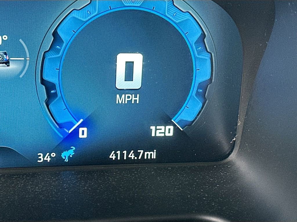 Used 2025 Ford Bronco Outer Banks AWD/4WD image 12