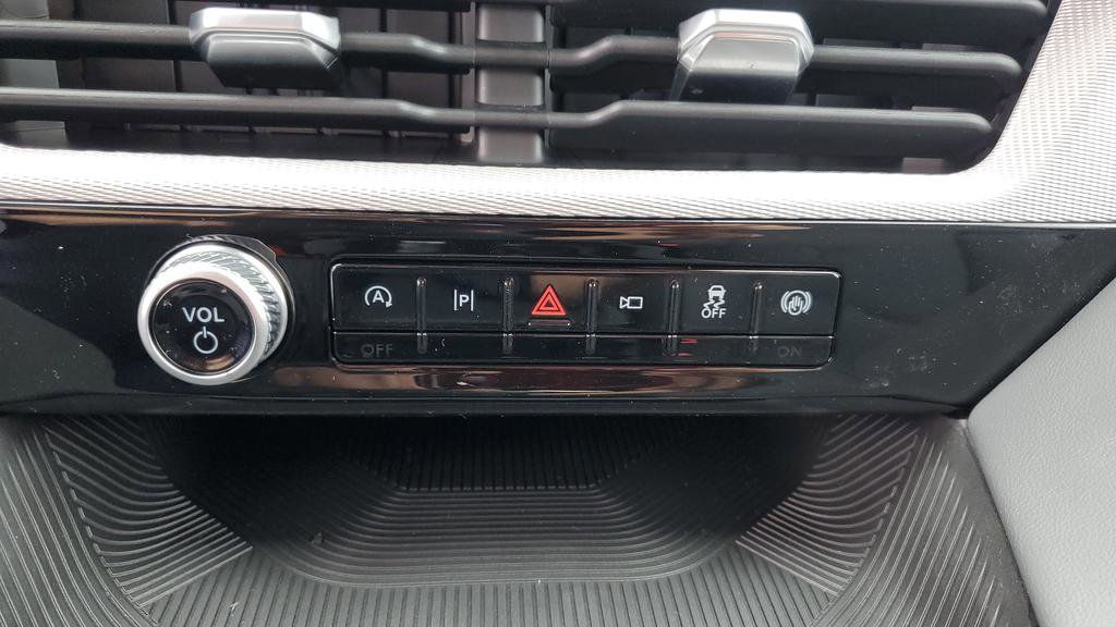 New 2026 Ford Explorer Active image 30