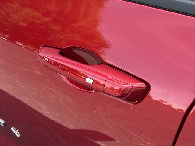 Used 2026 Chevrolet Equinox LT AWD/4WD image 14