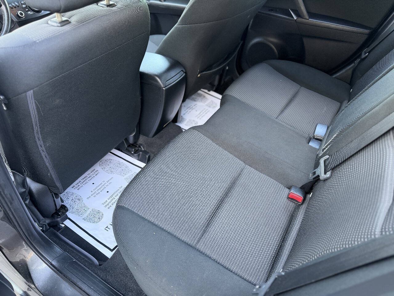 Used 2013 MAZDA MAZDA3 i Touring FWD image 16