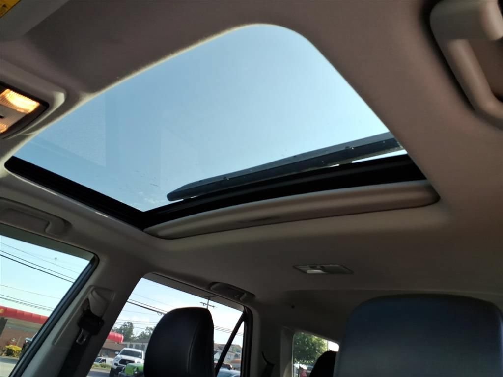 Used 2018 Toyota 4Runner SR5 Premium AWD/4WD image 17