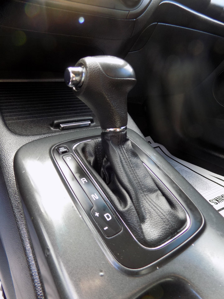 Used 2016 Kia Forte LX image 12