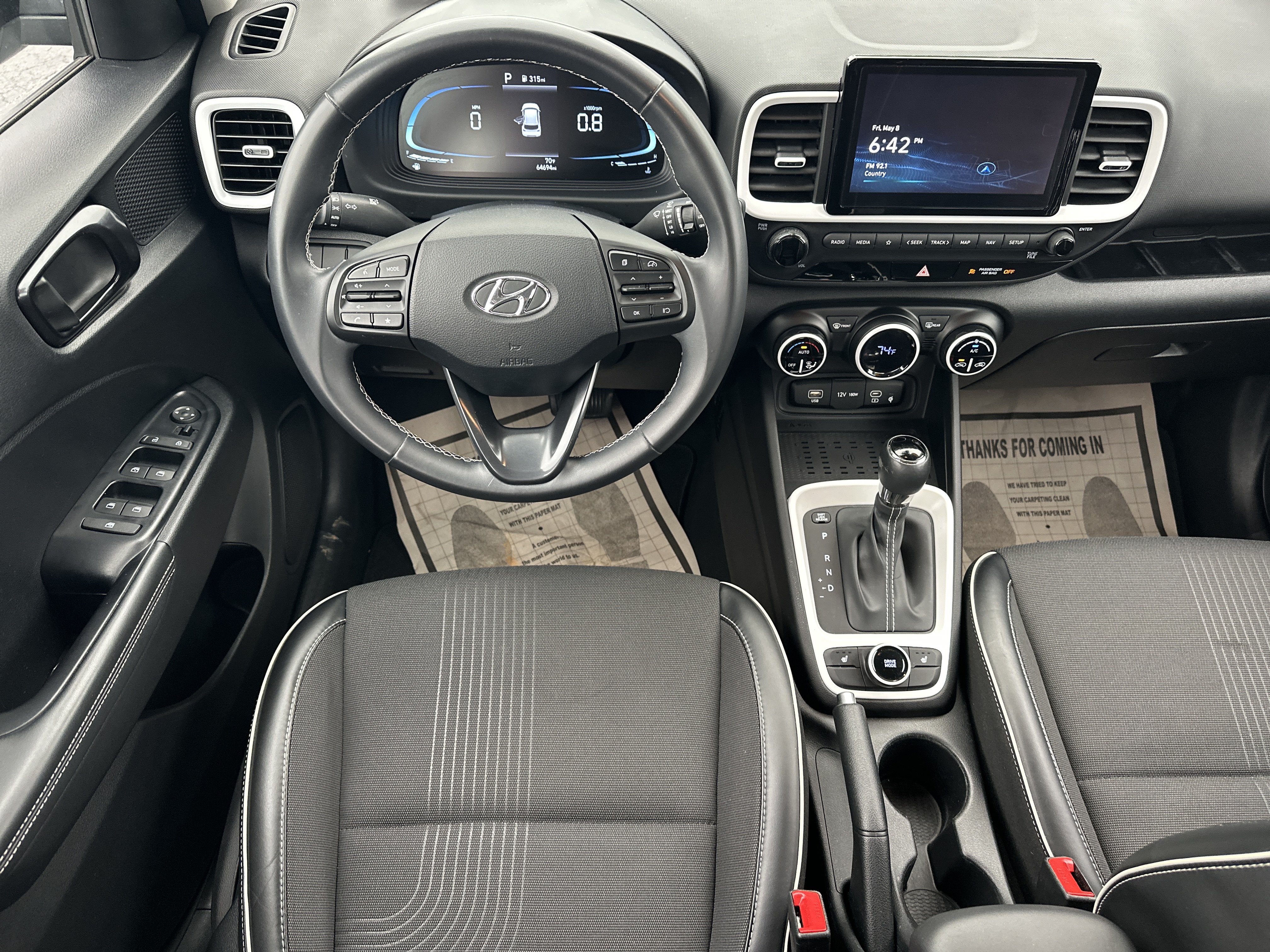 Used 2023 Hyundai Venue Limited FWD image 23
