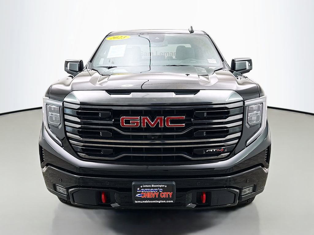 Used 2023 GMC Sierra 1500 AT4 AWD/4WD image 2