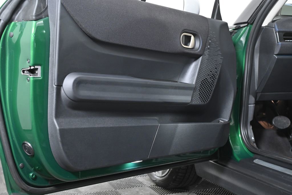 Certified 2025 MINI Cooper S image 22