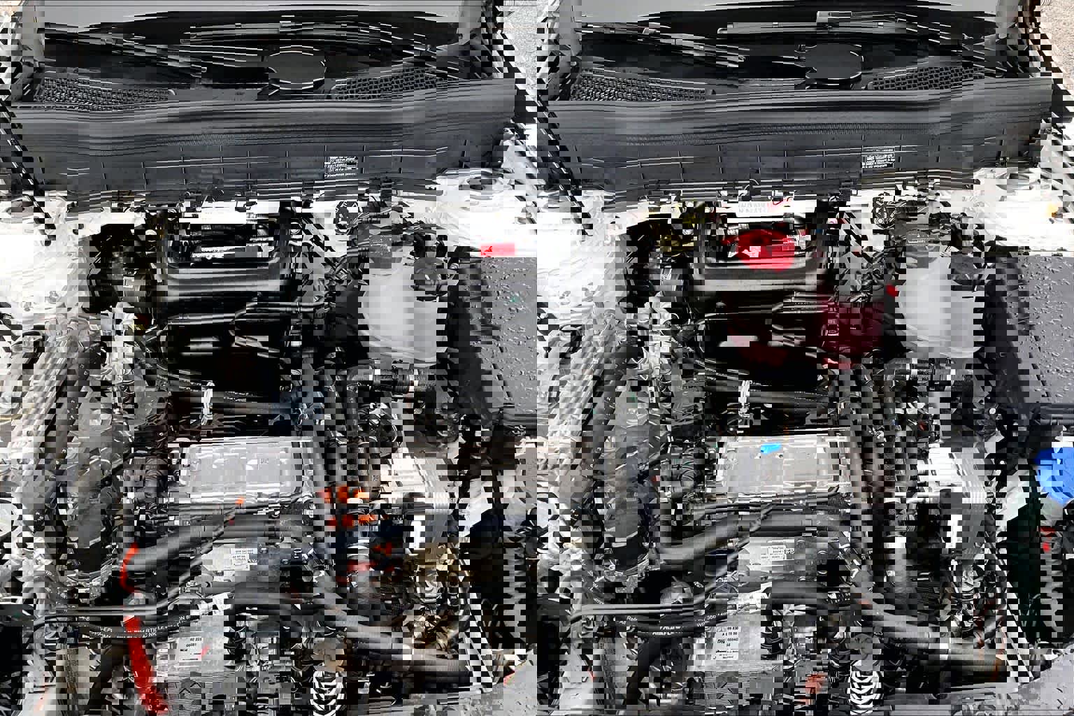 Certified 2023 Mercedes-Benz EQB 300 4MATIC image 31