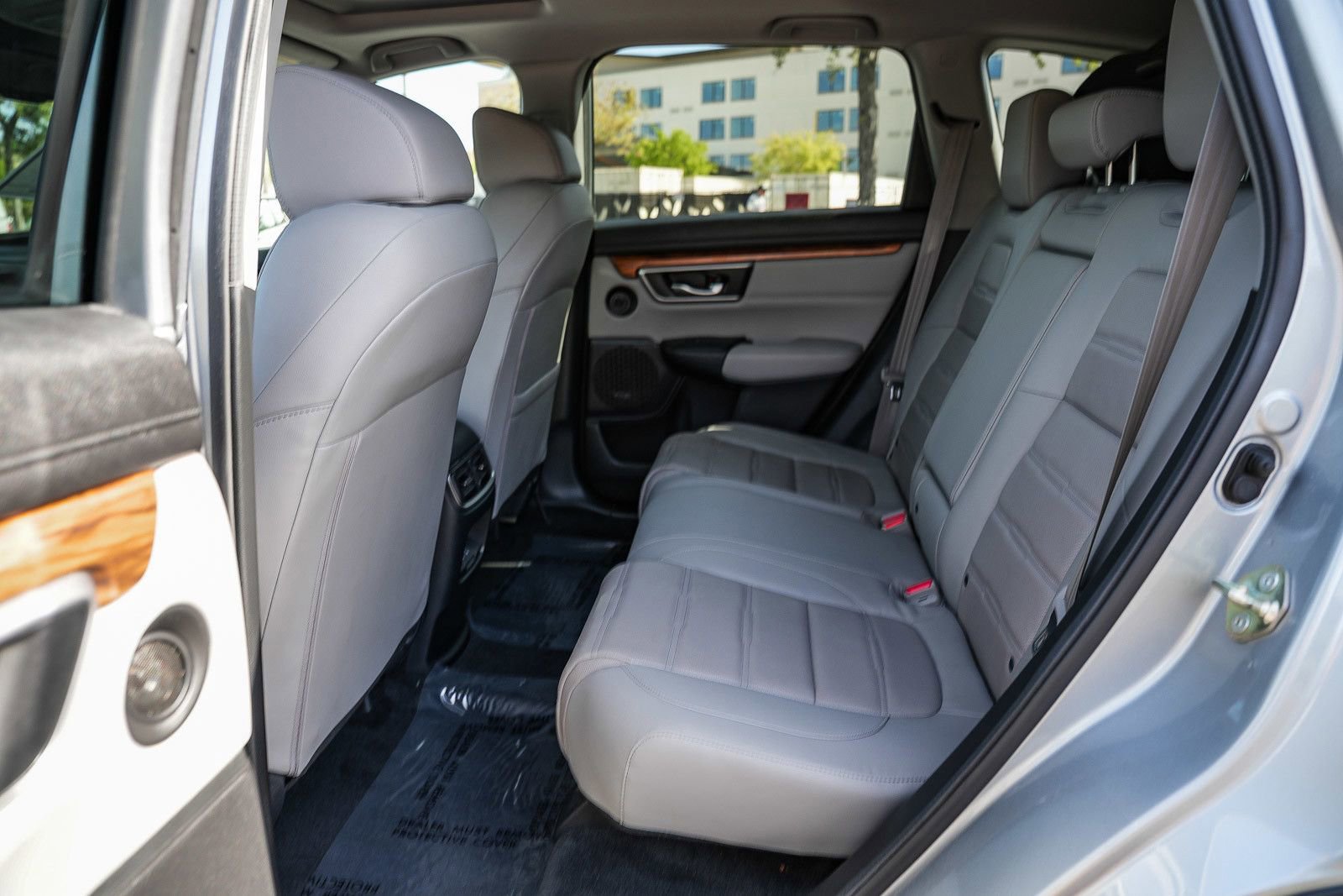 Used 2020 Honda CR-V Touring image 19