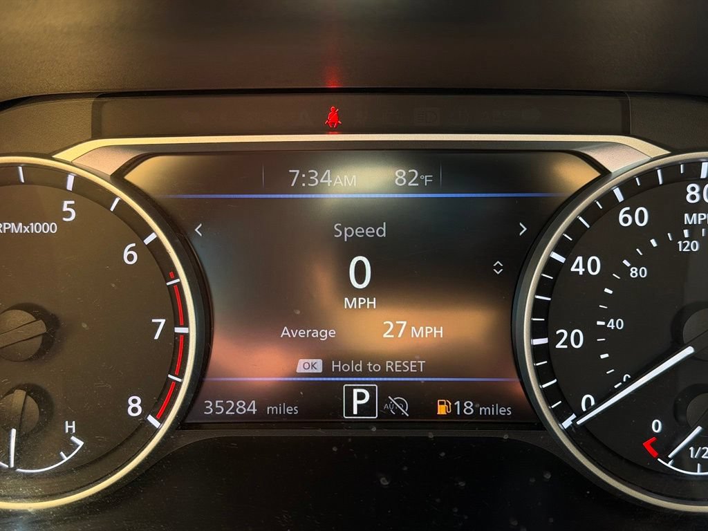 Certified 2024 Nissan Sentra SR FWD image 32