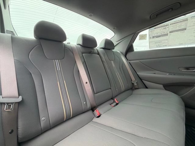 New 2026 Hyundai Elantra SEL Sport Premium FWD image 38