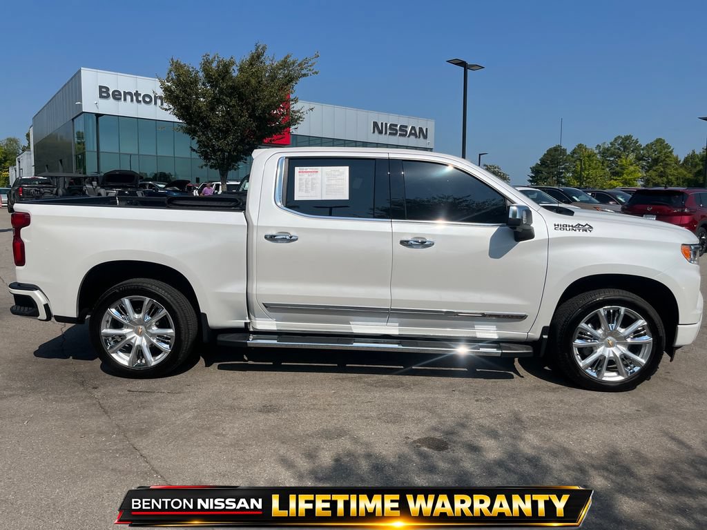 Used 2022 Chevrolet Silverado 1500 High Country AWD/4WD image 9