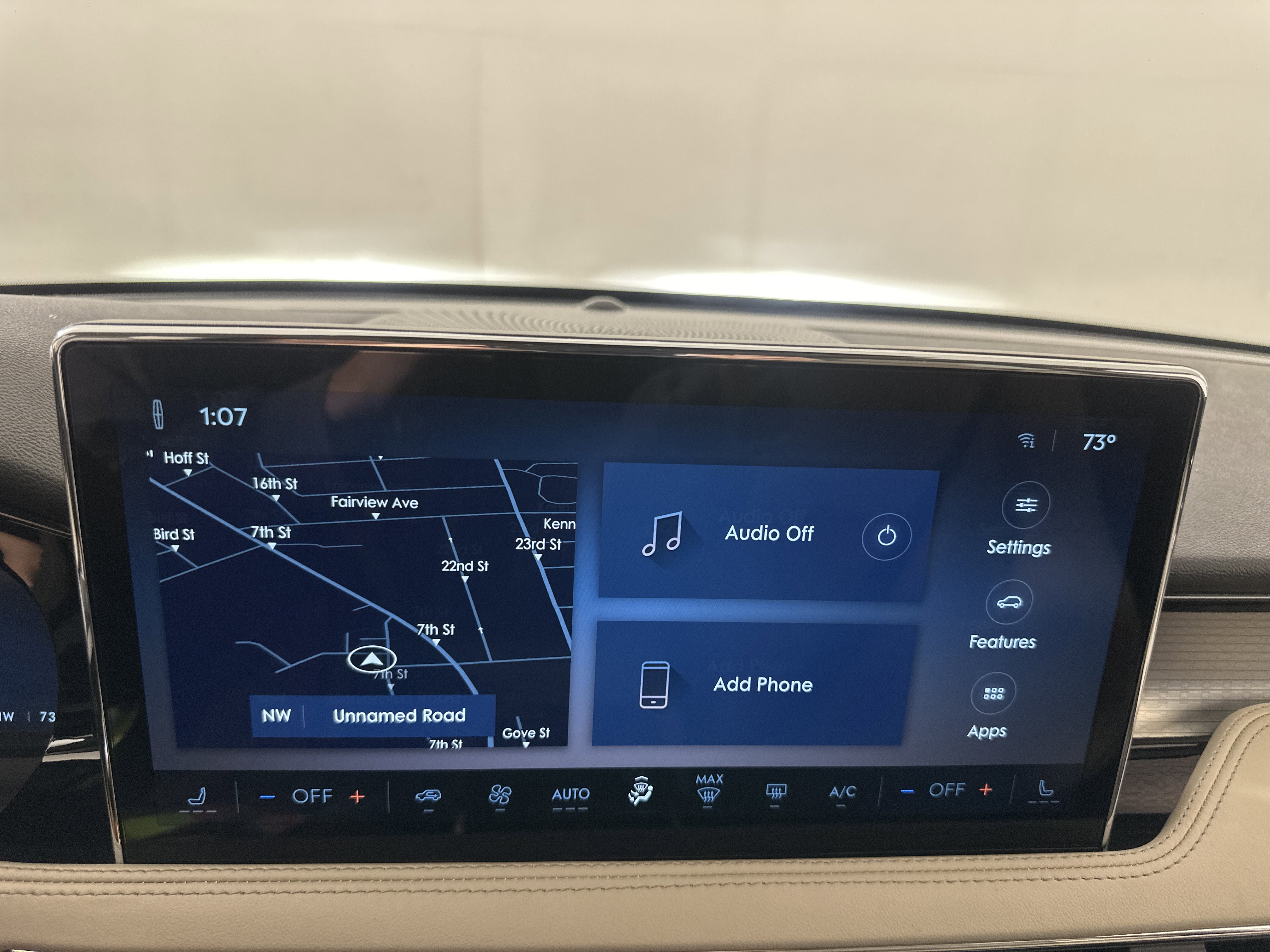 New 2025 Lincoln Corsair AWD image 14