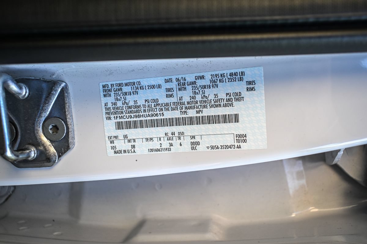 Used 2017 Ford Escape Titanium AWD/4WD image 19