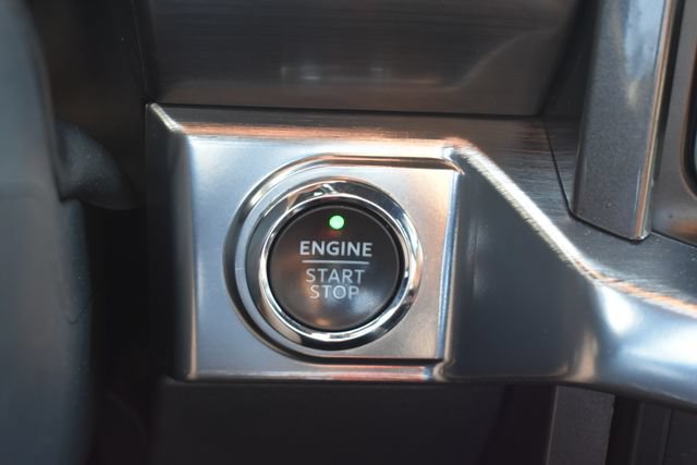 Used 2023 Ford F150 Lariat AWD/4WD image 26
