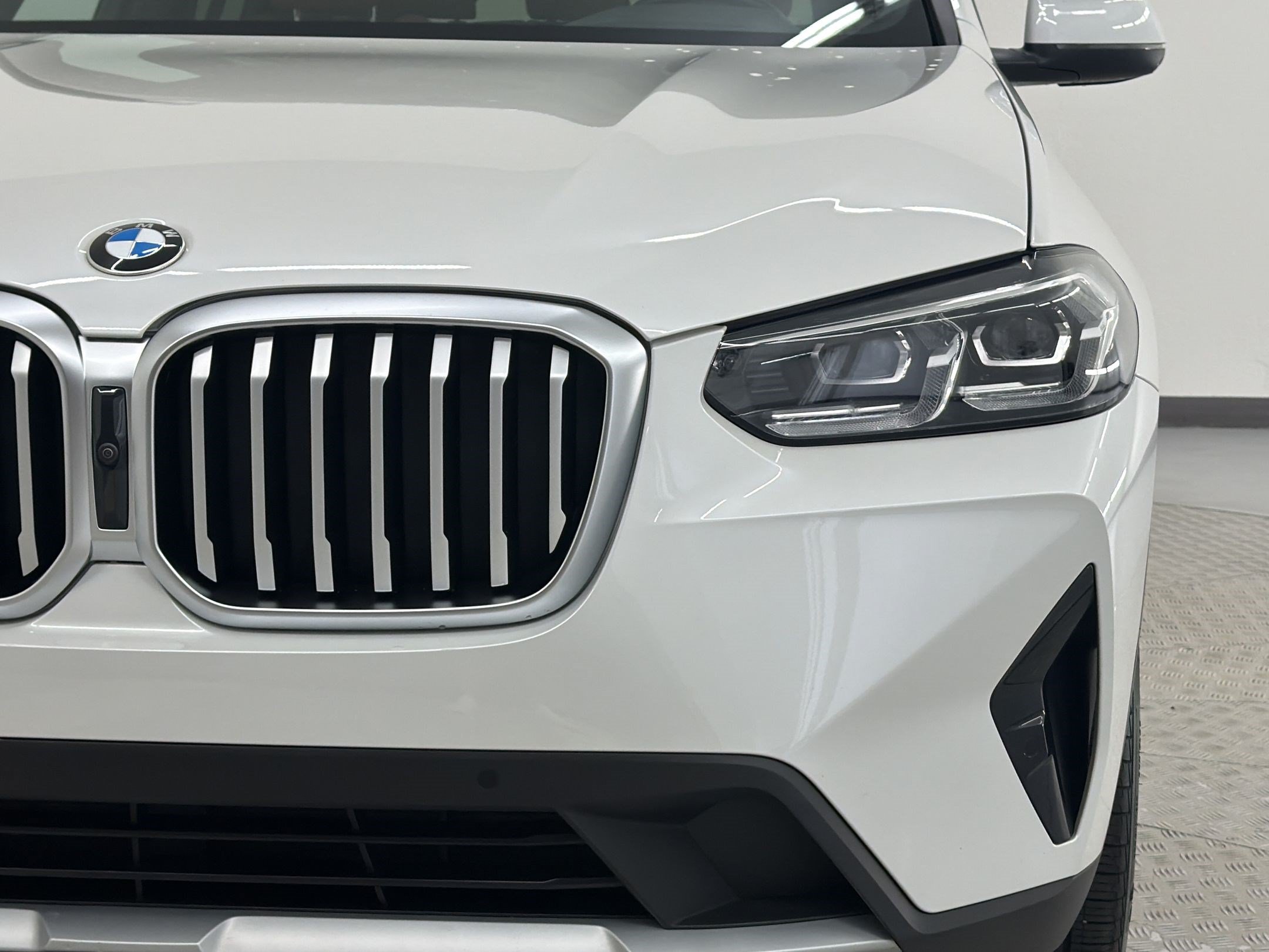 Certified 2023 BMW X3 sDrive30i w/ Convenience Package w/ZPA RWD image 12
