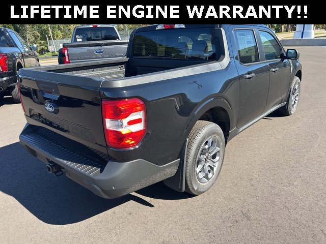 New 2025 Ford Maverick XLT image 8