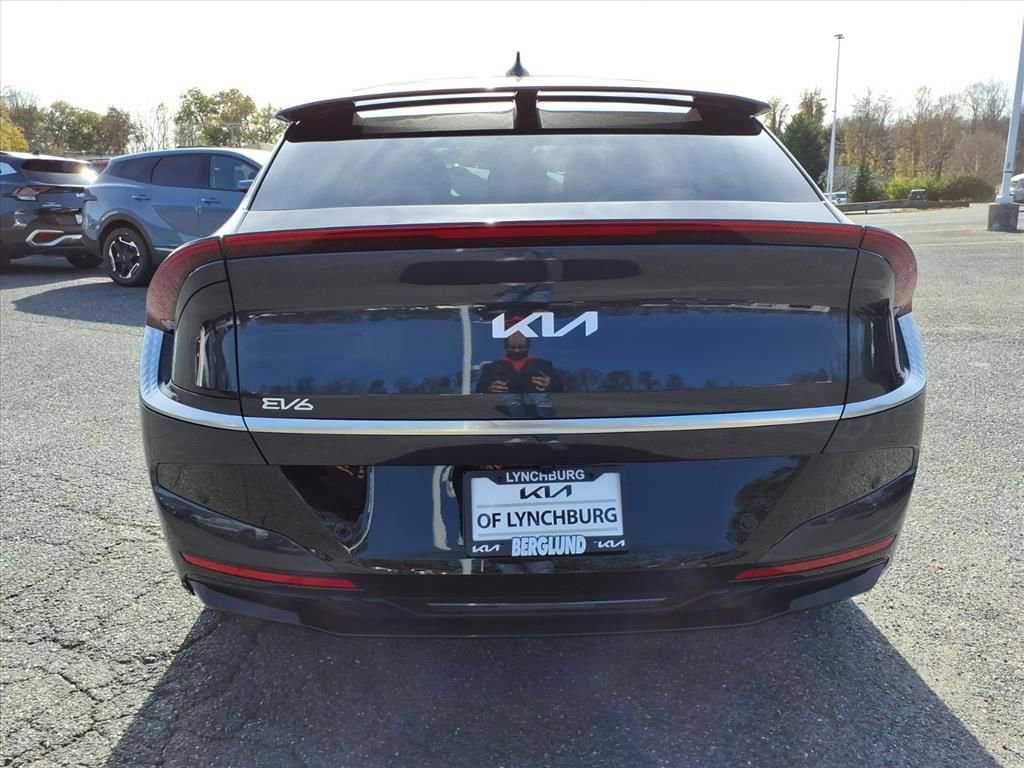 New 2025 Kia EV6 Wind image 5