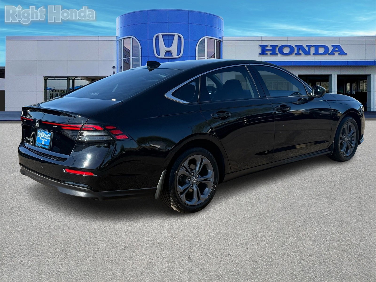 Used 2024 Honda Accord EX image 7