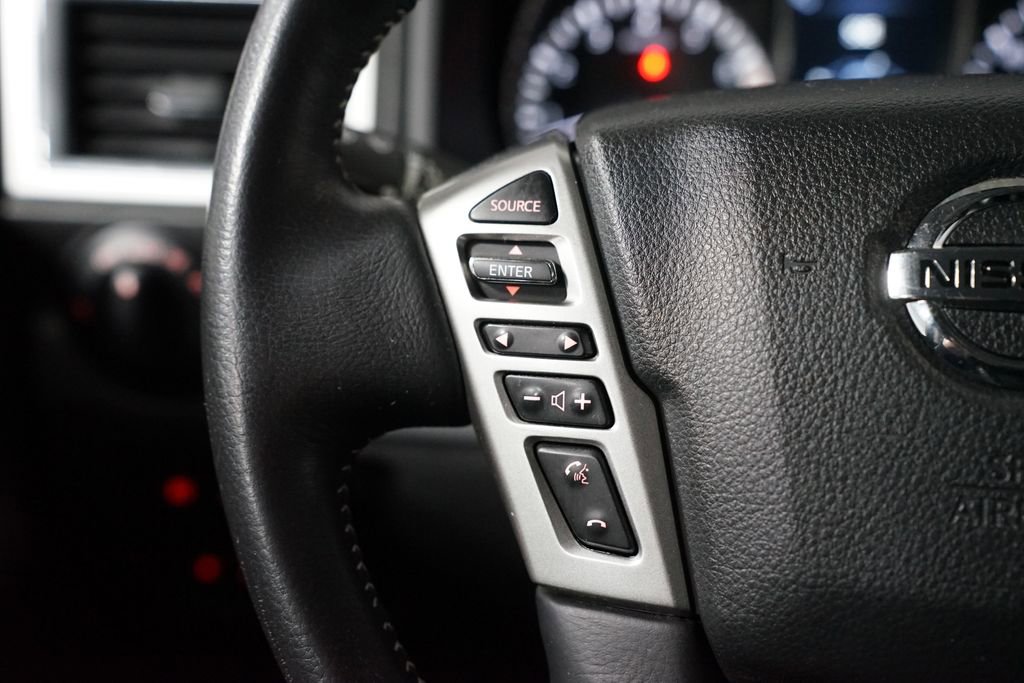 Used 2018 Nissan Titan PRO-4X w/ Pro-4x Utility Package image 15