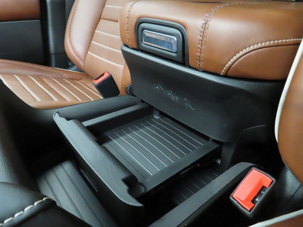 Used 2024 GMC Yukon XL Denali Ultimate image 28