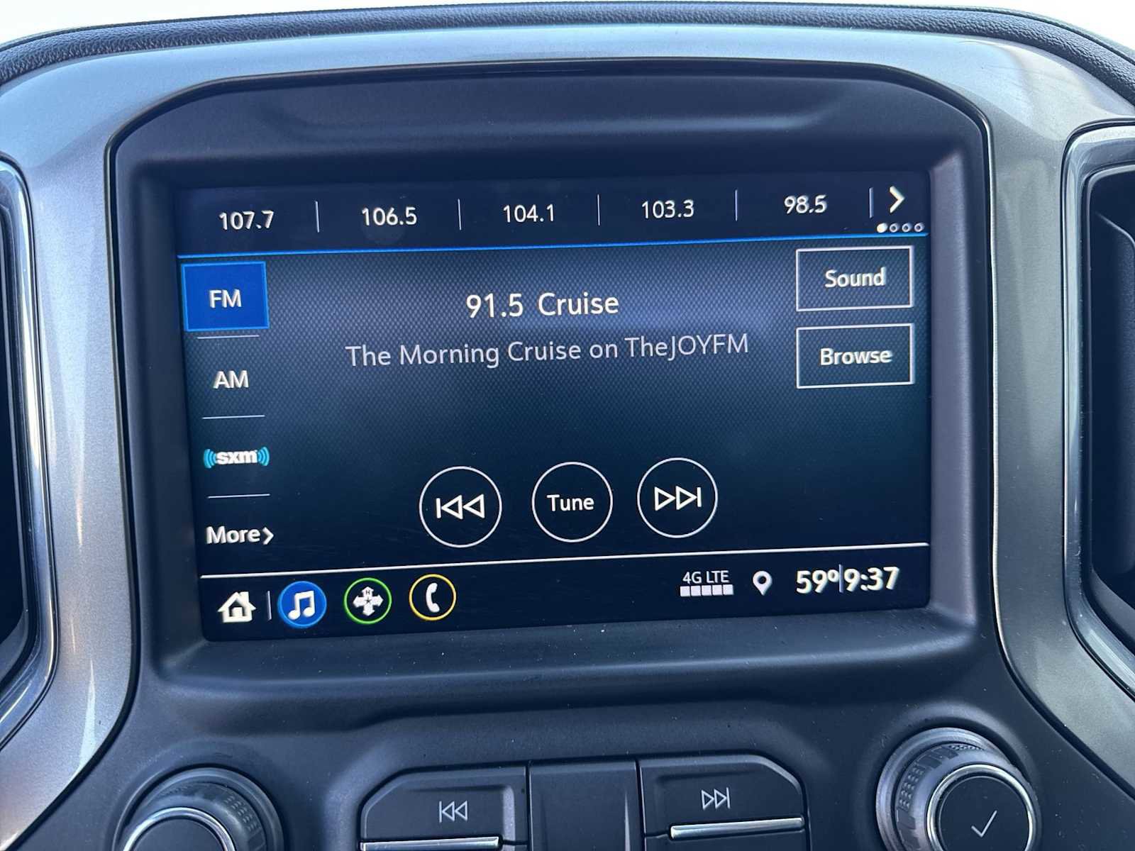 Used 2021 Chevrolet Silverado 1500 LT w/ Bed Protection Package image 26