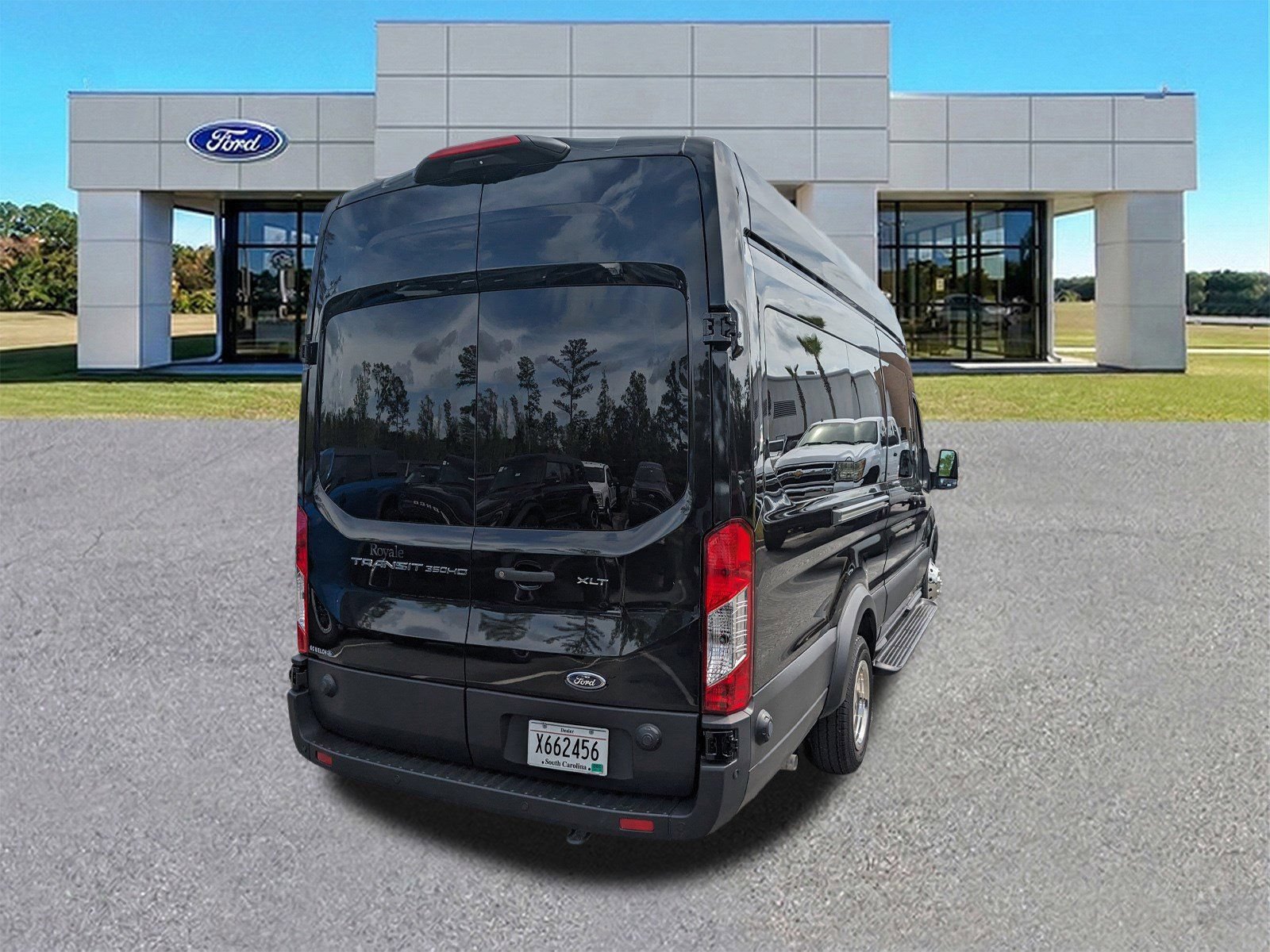 New 2024 Ford Transit 350 XLT w/ Upfitter Package RWD image 4